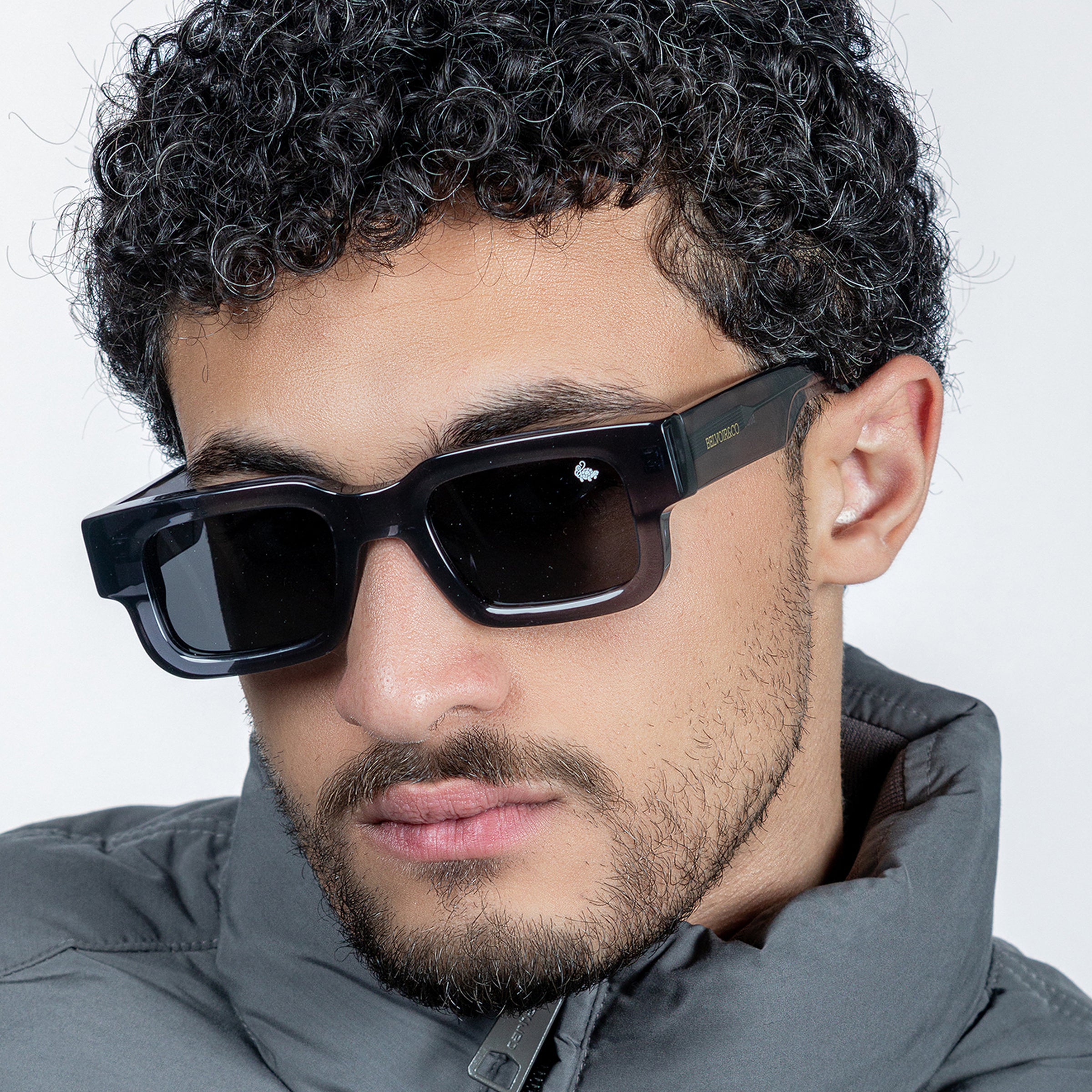 Arlo Gloss Black